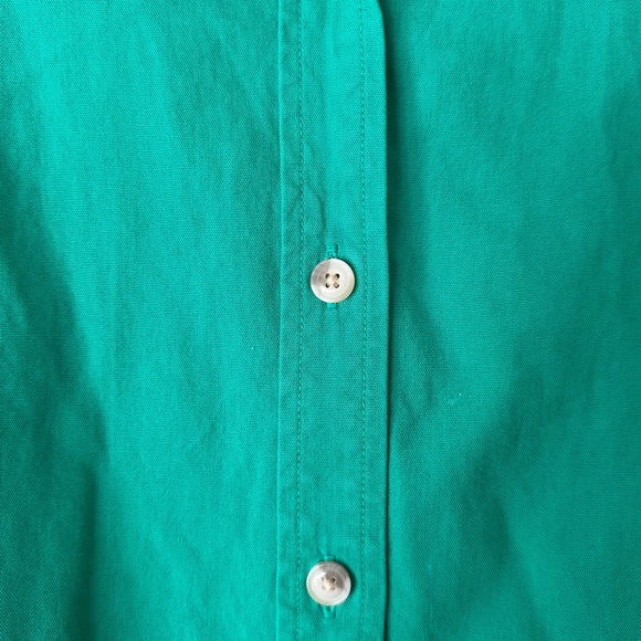 Aritzia Denim Forum Kelly green cropped button down - Picture 3 of 6